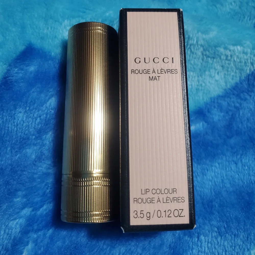 COPY - Gucci Long Lasting Satin Lipstick 403 LOVE BEFORE BREAKFAST. BNIB